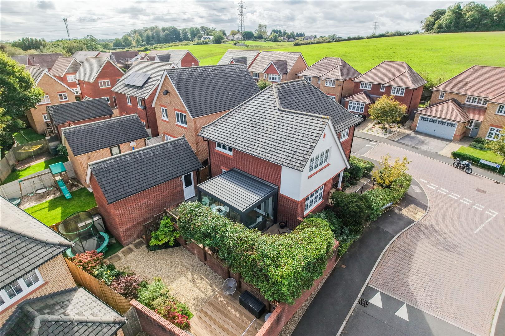 35 Goldsland Walk, Wenvoe, CF5 6FD